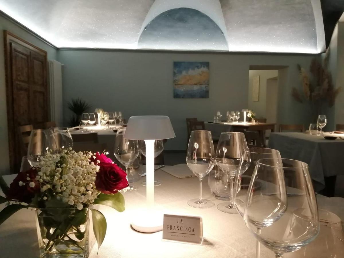 Locanda La Francisca Оменья Экстерьер фото